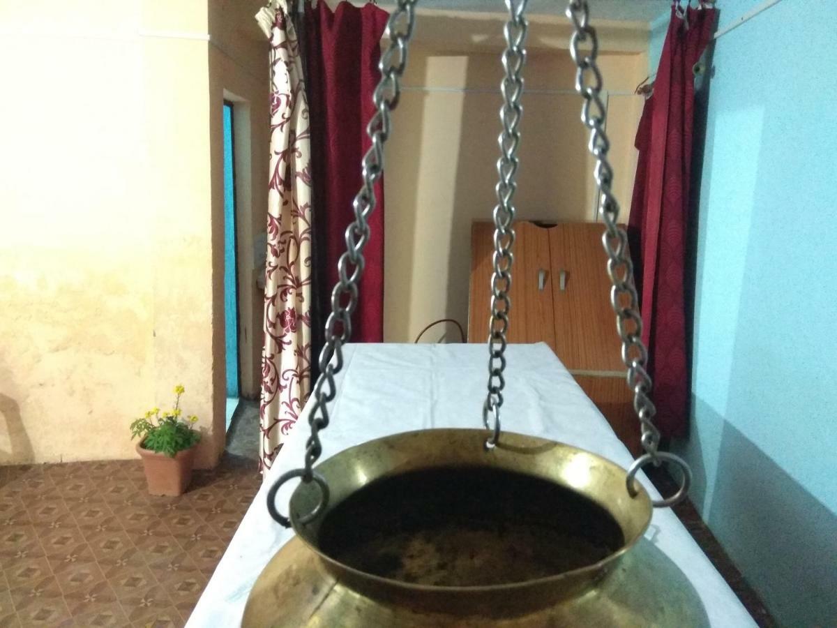 Rishikesh Sadan A Yoga & Spritual Retreat Ξενοδοχείο Tapovan Εξωτερικό φωτογραφία