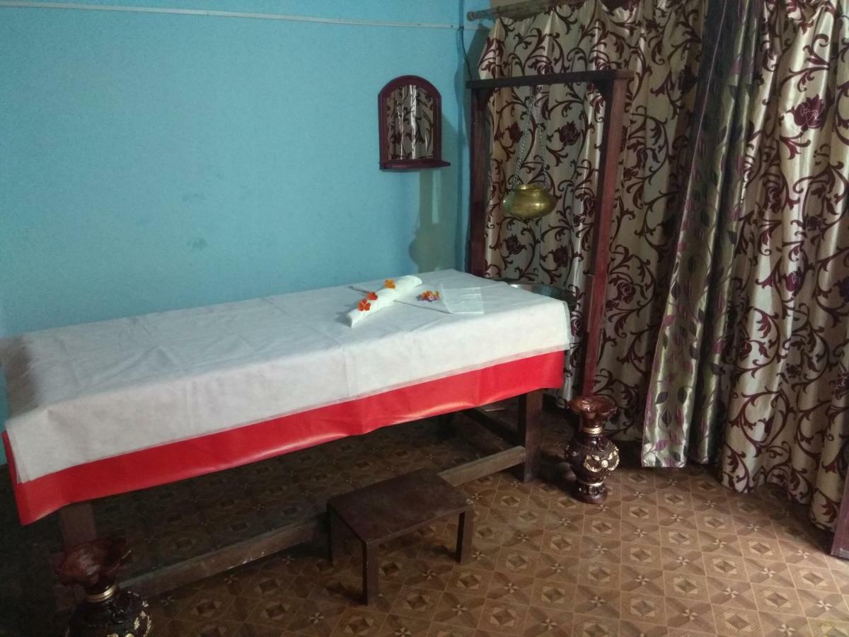 Rishikesh Sadan A Yoga & Spritual Retreat Ξενοδοχείο Tapovan Εξωτερικό φωτογραφία
